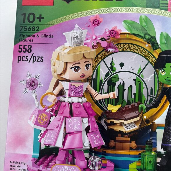 NEW Lego Wicket Elphaba & Glinda Figurines Set - 558 Pieces - Picture 4 of 10